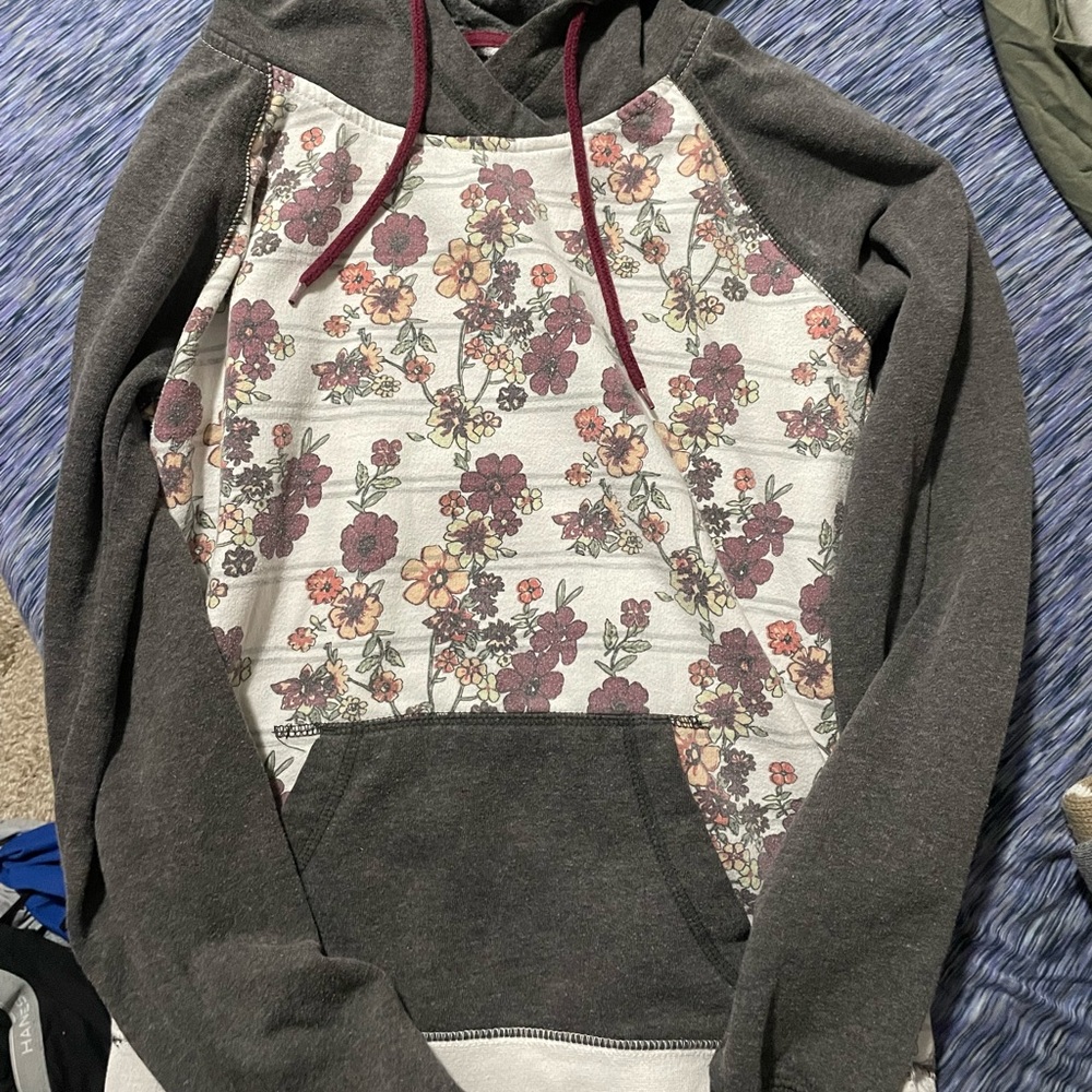 *SOLD*Empyre Flower Hoodie
